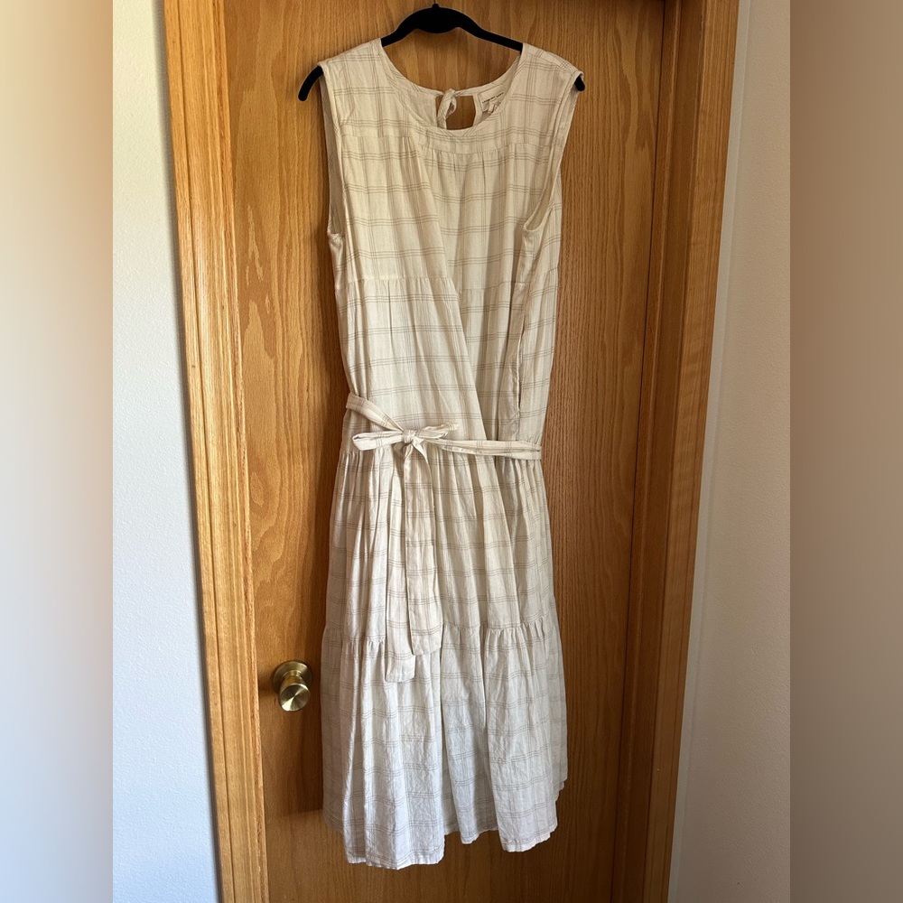 Like New! Laude the Label Tiered Windowpane Maxi Dress